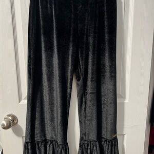 Matilda Jane Black Velvet Cropped Pants